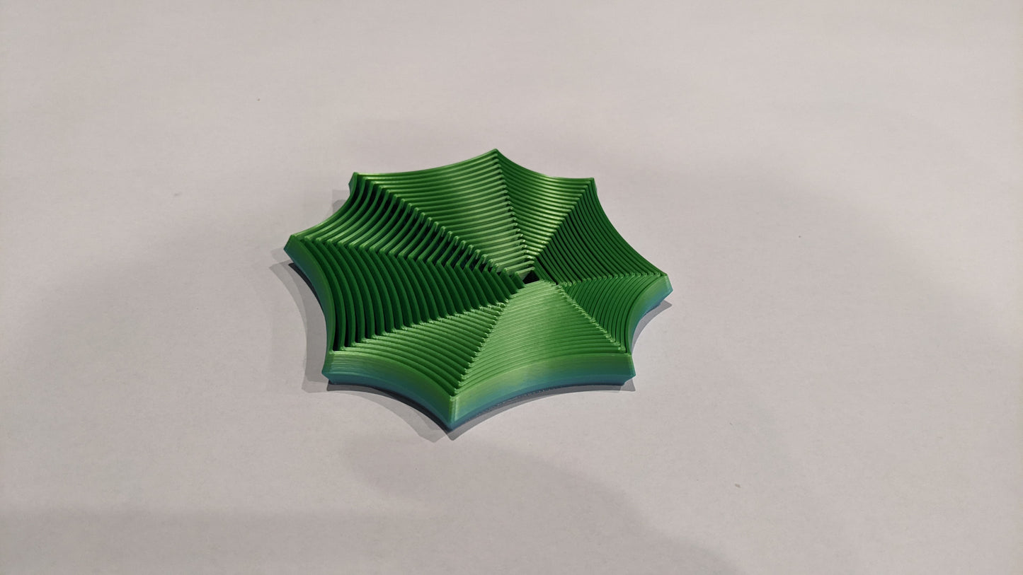 Spiderweb fidget