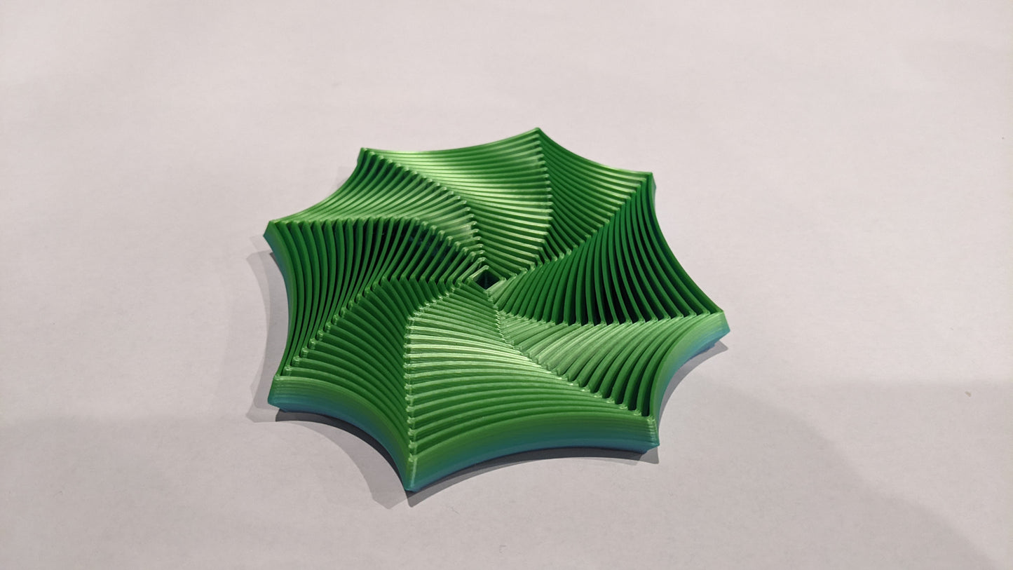 Spiderweb fidget