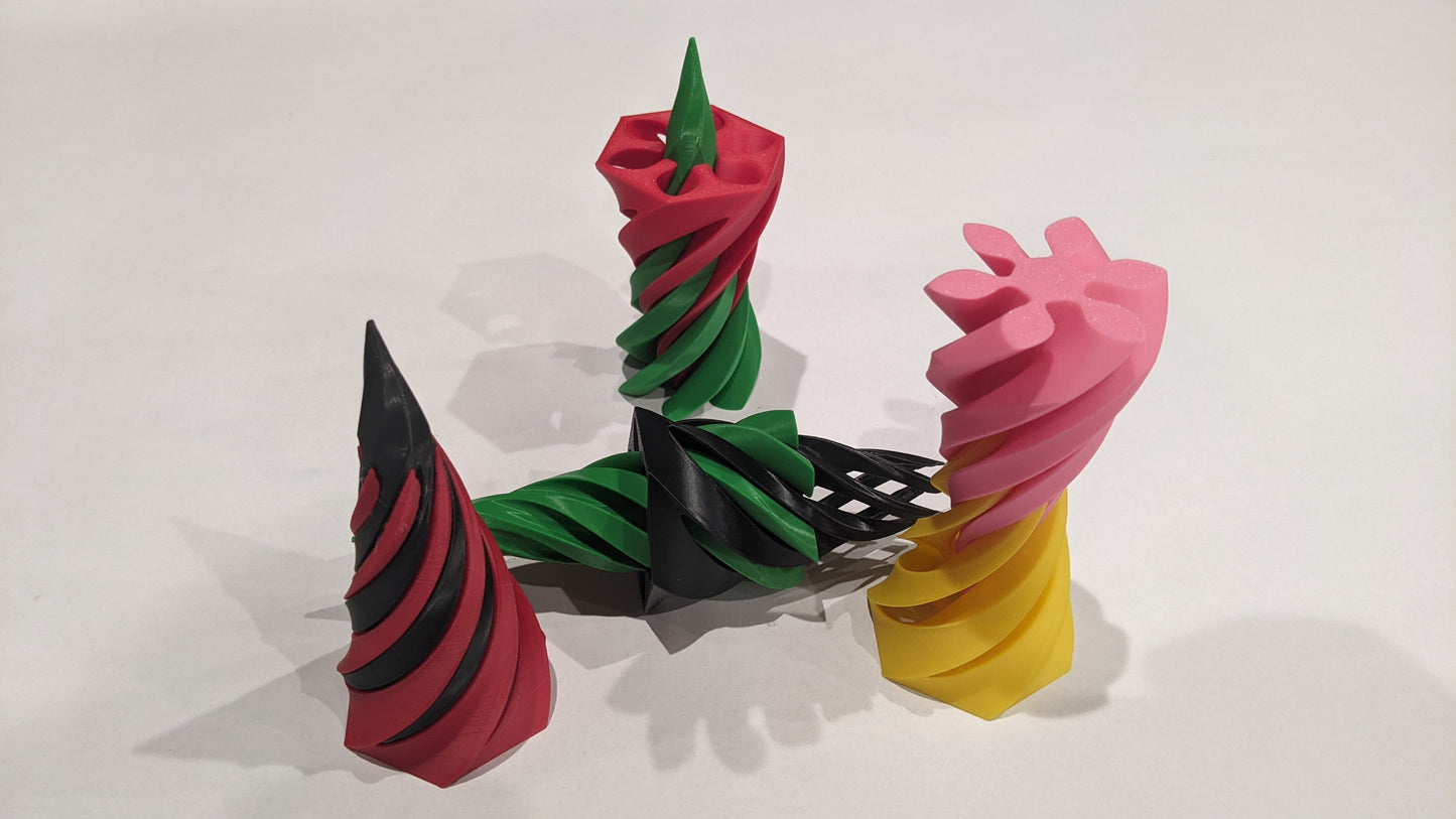 Spiral Pass-Through Fidget - bigger pointed 6-arm